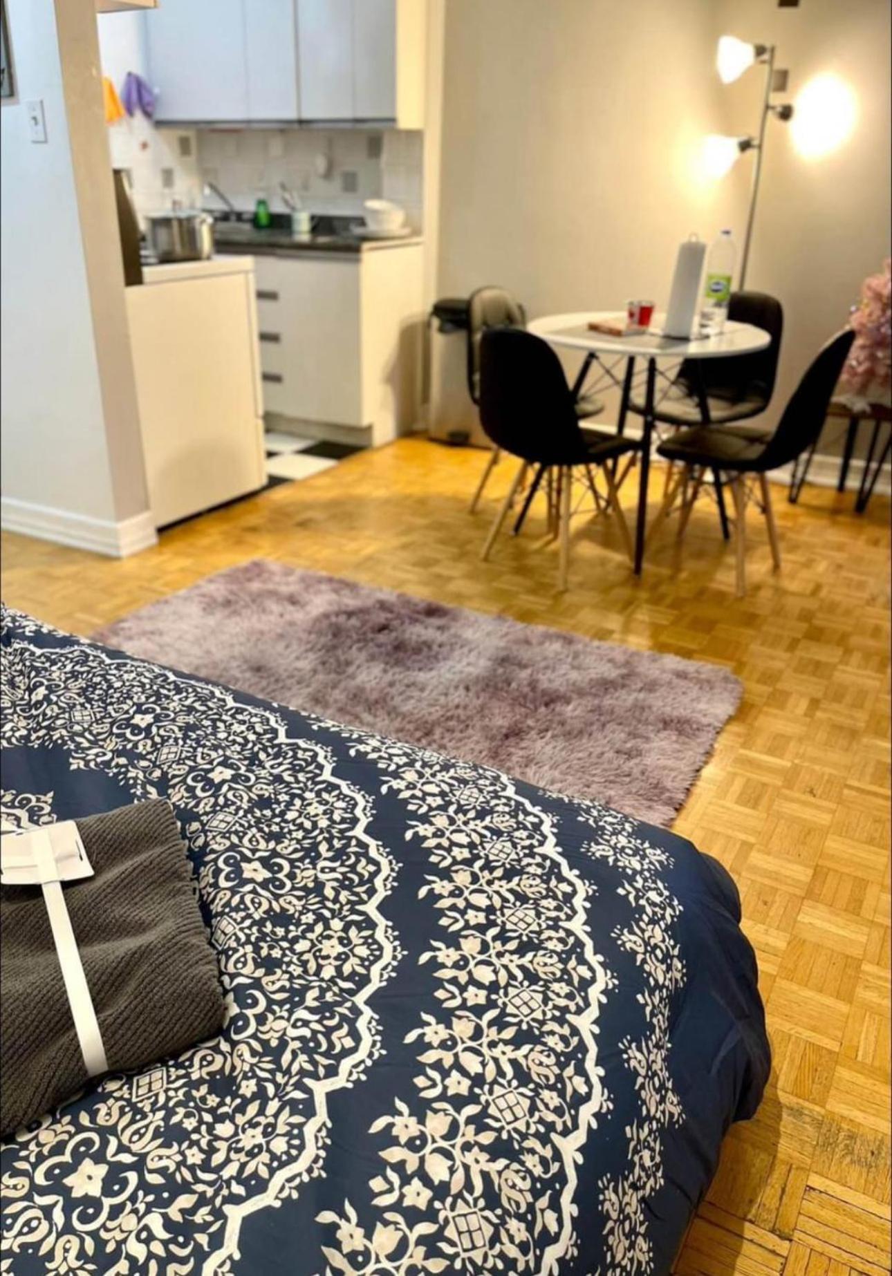 Affordable Cuttie 4 Persons 2 Beds In Downtown Lejlighed Montréal Eksteriør billede