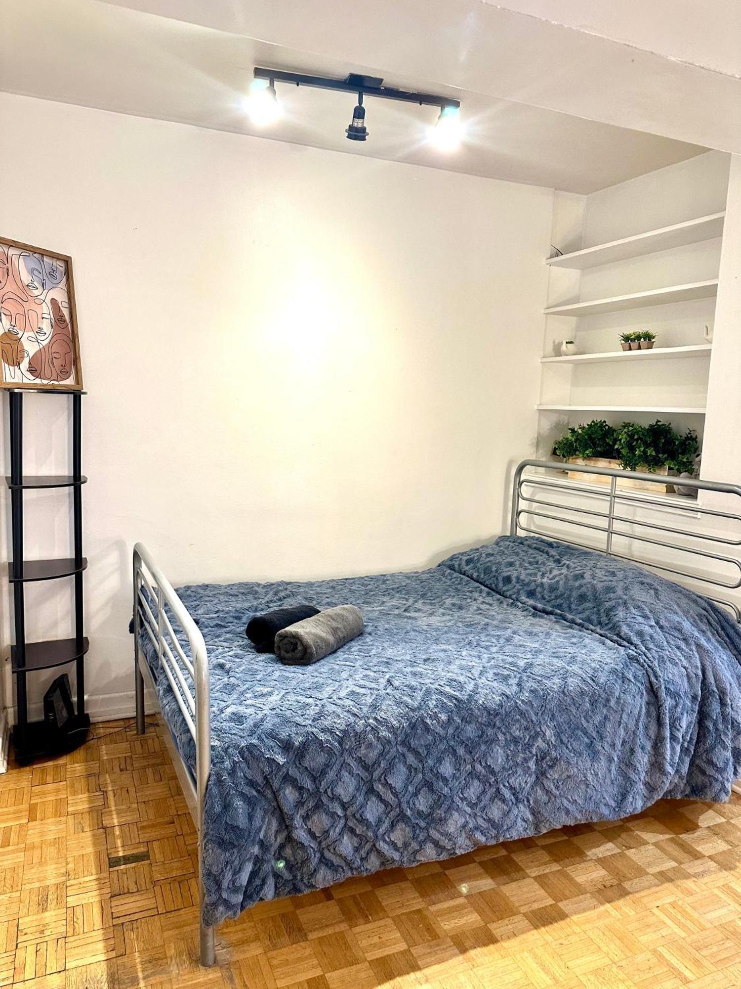 Affordable Cuttie 4 Persons 2 Beds In Downtown Lejlighed Montréal Eksteriør billede